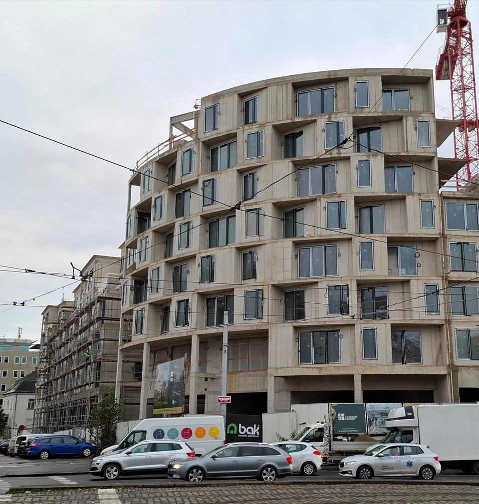 Výstavba rezidenčního projektu Žižkovské zahrady pokračuje podle plánu